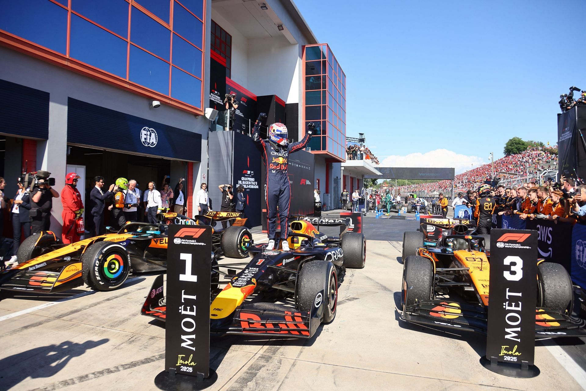 Max Verstappen wins Emilia-Romagna GP 2025 in Imola - Source: Getty